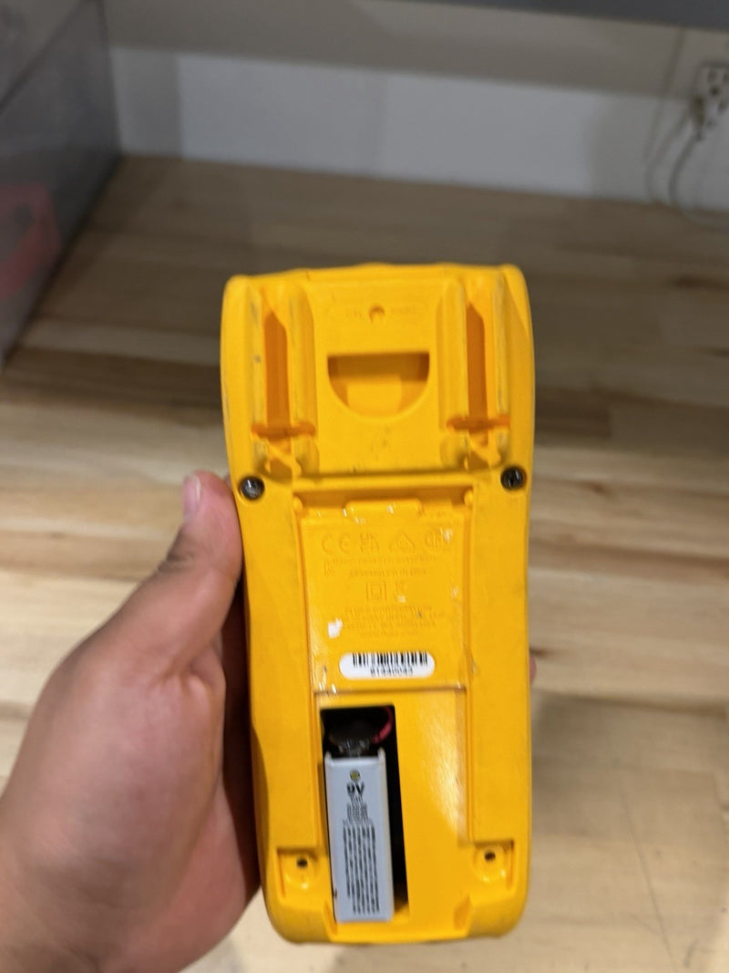 FLUKE 179 TRUE RMS MULTIMETER FOR PARTS