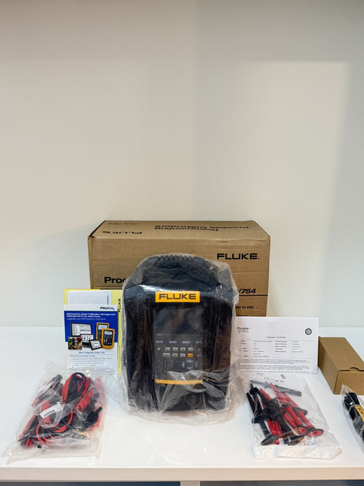 FLUKE 754 DOCUMENTING PROCESS CALIBRATOR/ MFG-2024 CALIBRATED 2024