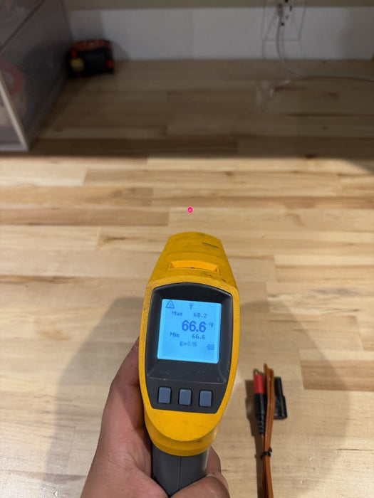 FLUKE 568 IR THERMOMETER WITH PROBE TESTED