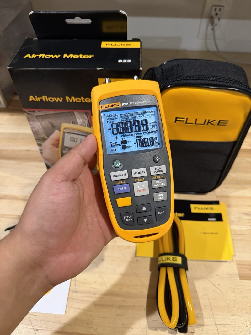FLUKE 922 AIRFLOW METER KIT W / ACCESSORIES- SHIPS FAST (NEW SEALED)
