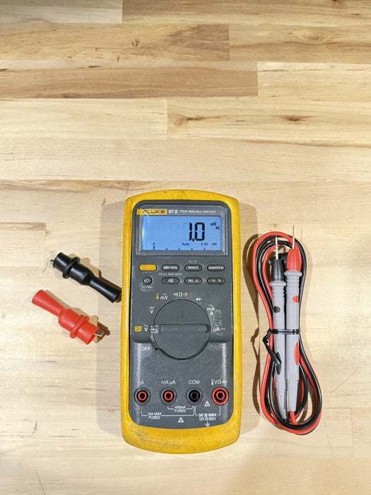 FLUKE 87V TRUE RMS MULTIMETER W/ LEADS (TESTED) SHIPS FAST