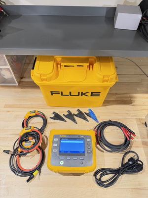 FLUKE 3540 FC 3-PHASE POWER MONITOR WITH ACCESSORIES TESTED
