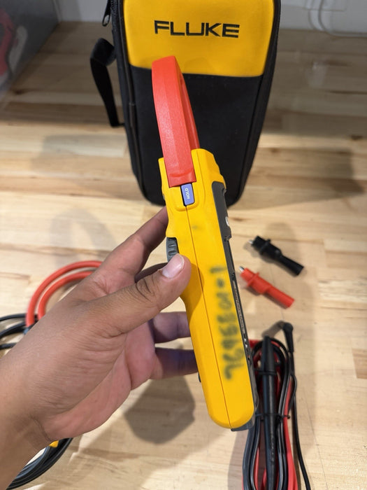 FLUKE 376 WIRELESS TRUE RMS AC/DC CLAMP METER WITH LEADS