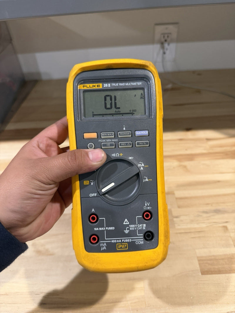 FLUKE 28 II TRUE RMS MULTIMETER FOR PARTS