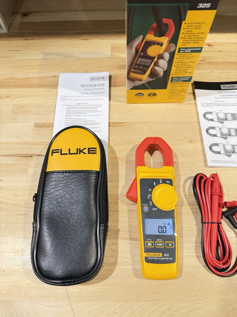 FLUKE 325 TRUE RMS CLAMP METER SHIPS FAST - NEW