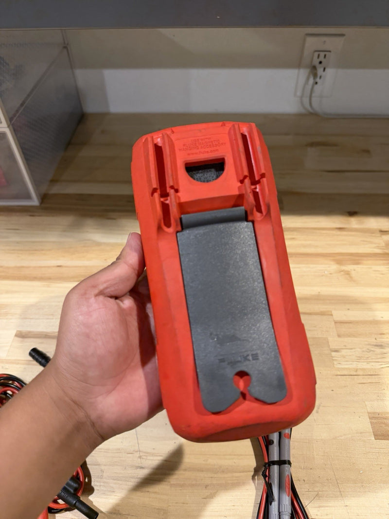 FLUKE 28 II EX TRUE RMS MULTIMETER WITH LEADS & CLIPS