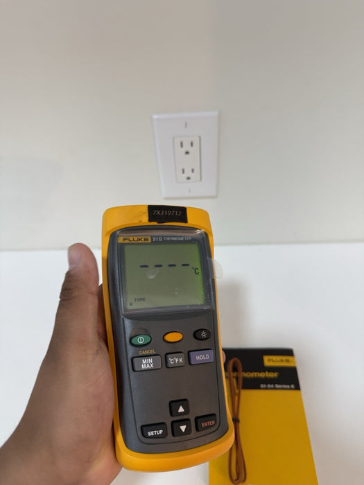 FLUKE 51 II SINGLE INPUT THERMOMETER WITH PROBE & MANUAL TESTED
