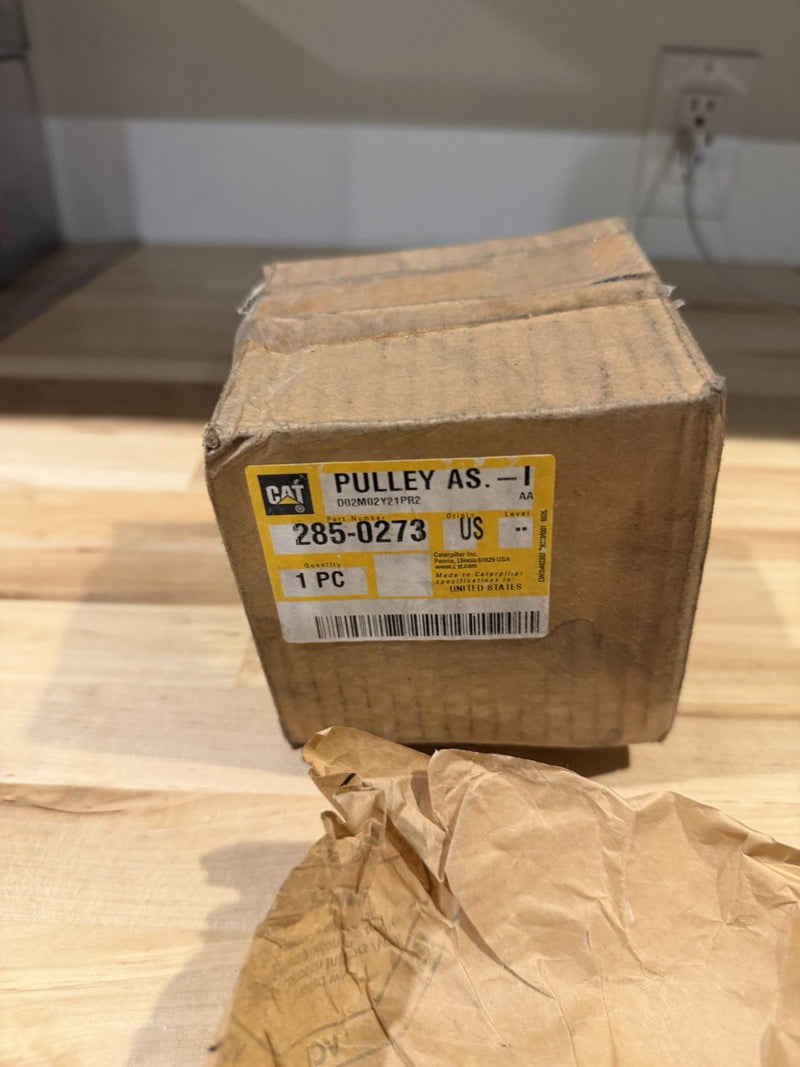 CAT 285-0273 PULLEY ASSEMBLY