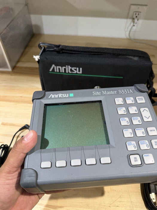 ANRITSU SITE MASTER S331A ANALYZER WITH CHARGER TESTED