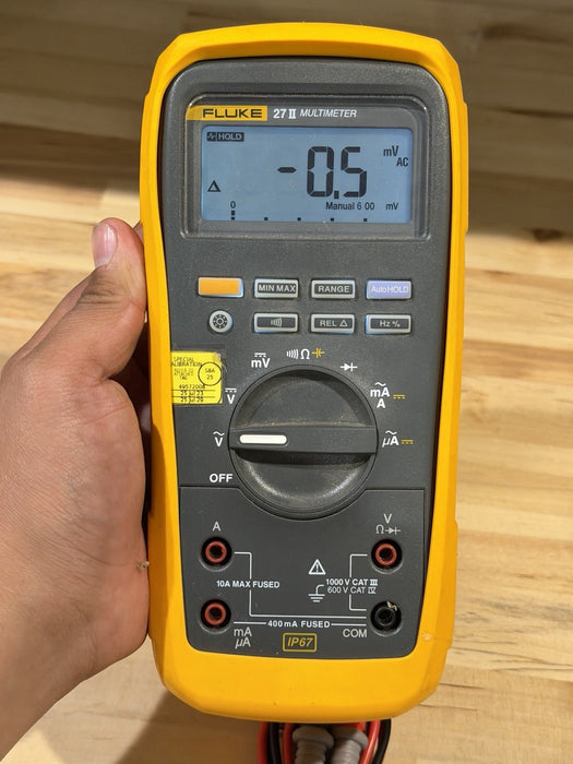FLUKE 27 II INDUSTRIAL DIGITAL MULTIMETER WITH LEADS & CLIPS CALIBRATED 2025