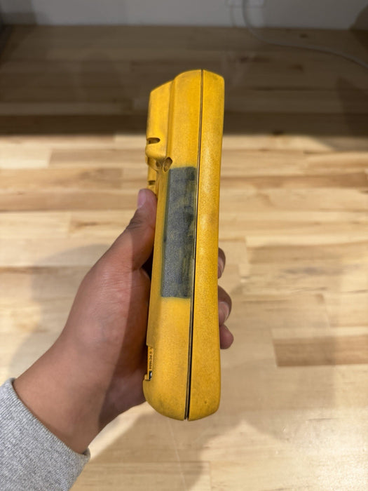 FLUKE 179 TRUE RMS MULTIMETER (PARTS ONLY) FOR PARTS DOESN’T WORK - SHIPS FAST