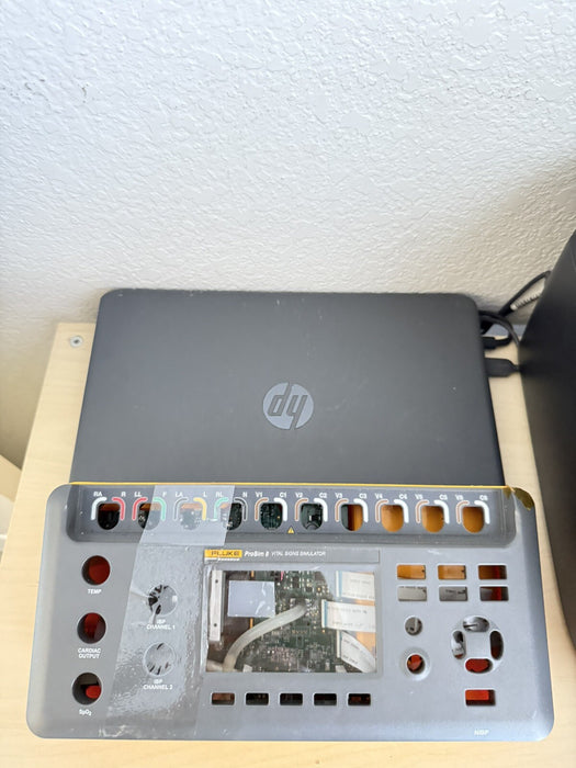FLUKE BIOMEDICAL PROSIM 8 VITAL SIGNS SIMULATOR FOR PARTS