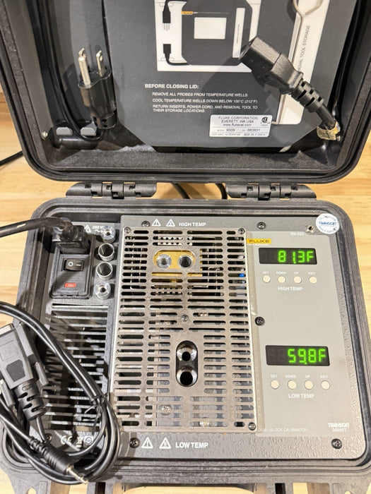 FLUKE HART SCIENTIFIC 9009 DUAL WELL DRY BLOCK CALIBRATOR -15 C TO 350 C (TESTE)