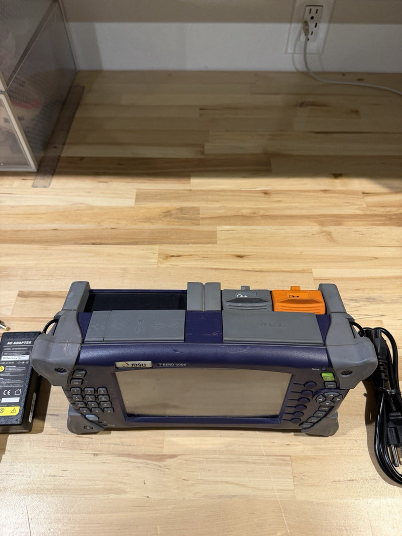 JDSU T-BERD 4000 4146 QUAD SM MM FIBER OTDR 850/1300/1310/1550