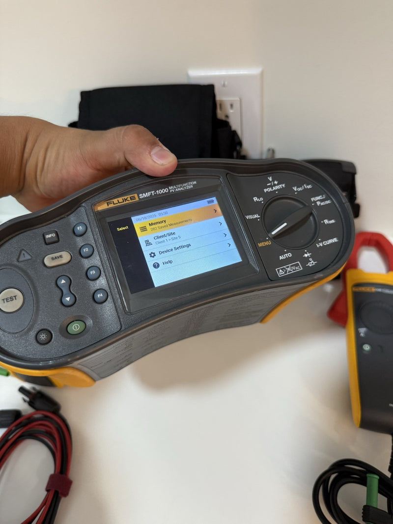 FLUKE SMFT-1000/PRO MULTIFUNCTION PV TESTER & PERFORMANCE ANALYZER TESTED