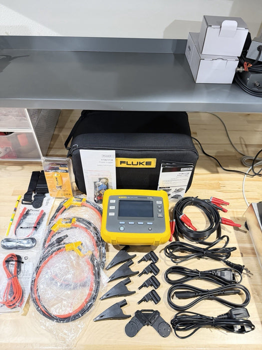 FLUKE 1738 POWER LOGGER KIT 3 PHASE W/ACCESSORIES (TESTED) FREE SHIPPING