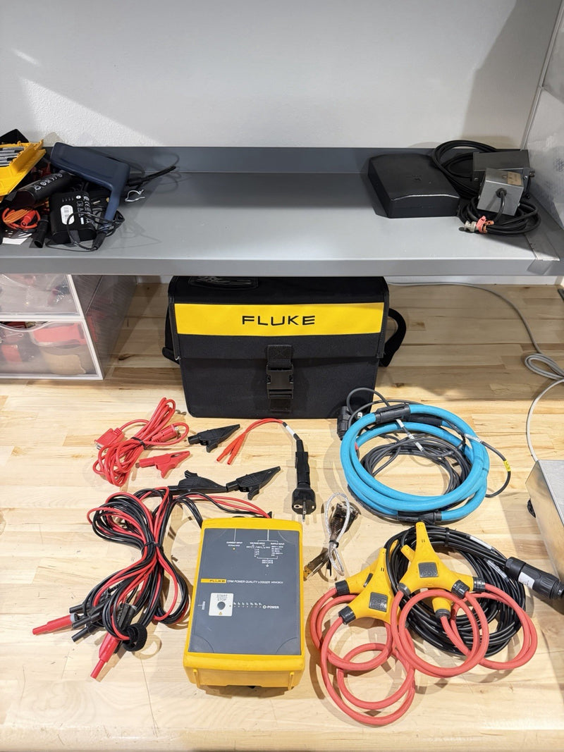 FLUKE 1744 POWER QUALITY LOGGER 3 PHASE PQA MEMOBOX (TESTED) FREE SHIPPING
