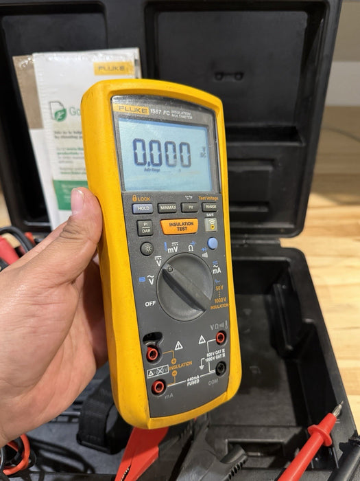 FLUKE 1587 FC INSULATION MULTIMETER WITH LEADS & CASE TESTED