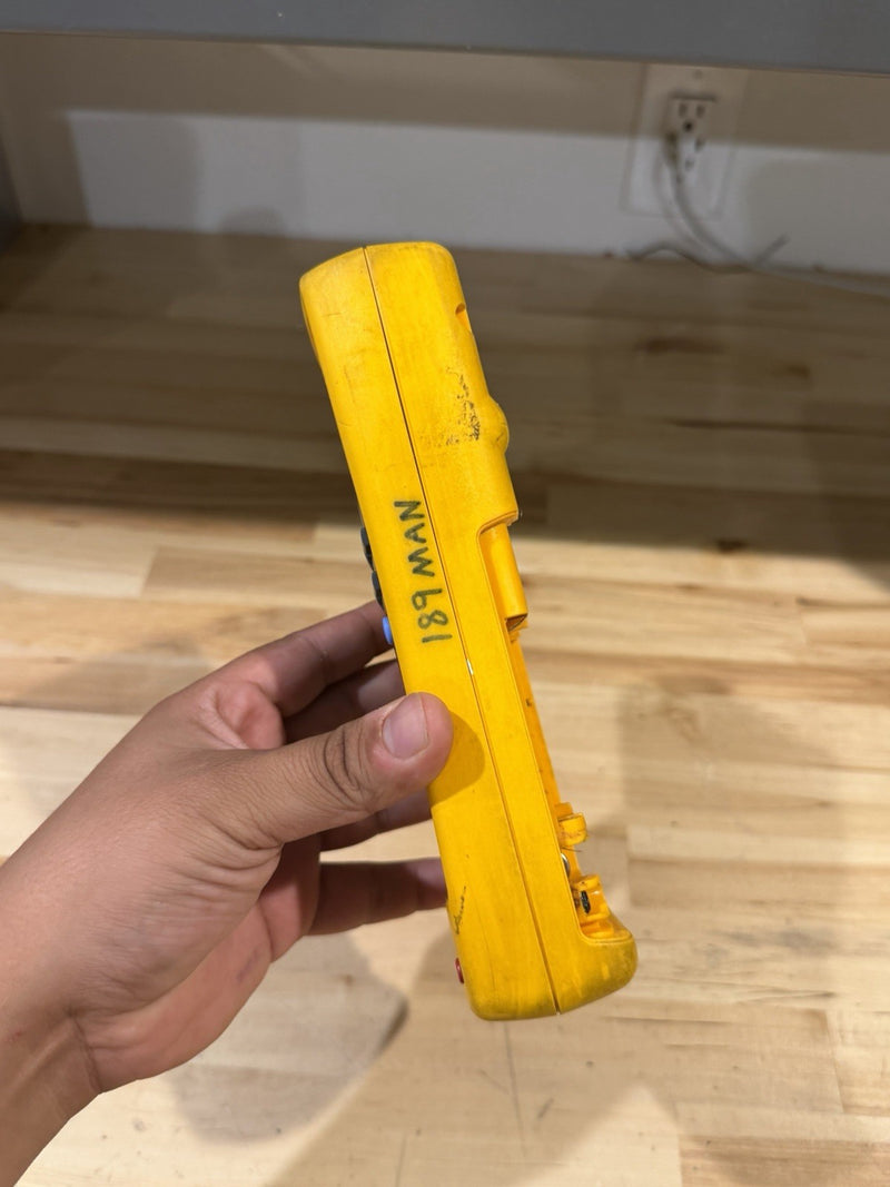 FLUKE 189 TRUE RMS MULTIMETER (PARTS ONLY)  FOR PARTS - SHIPS FAST