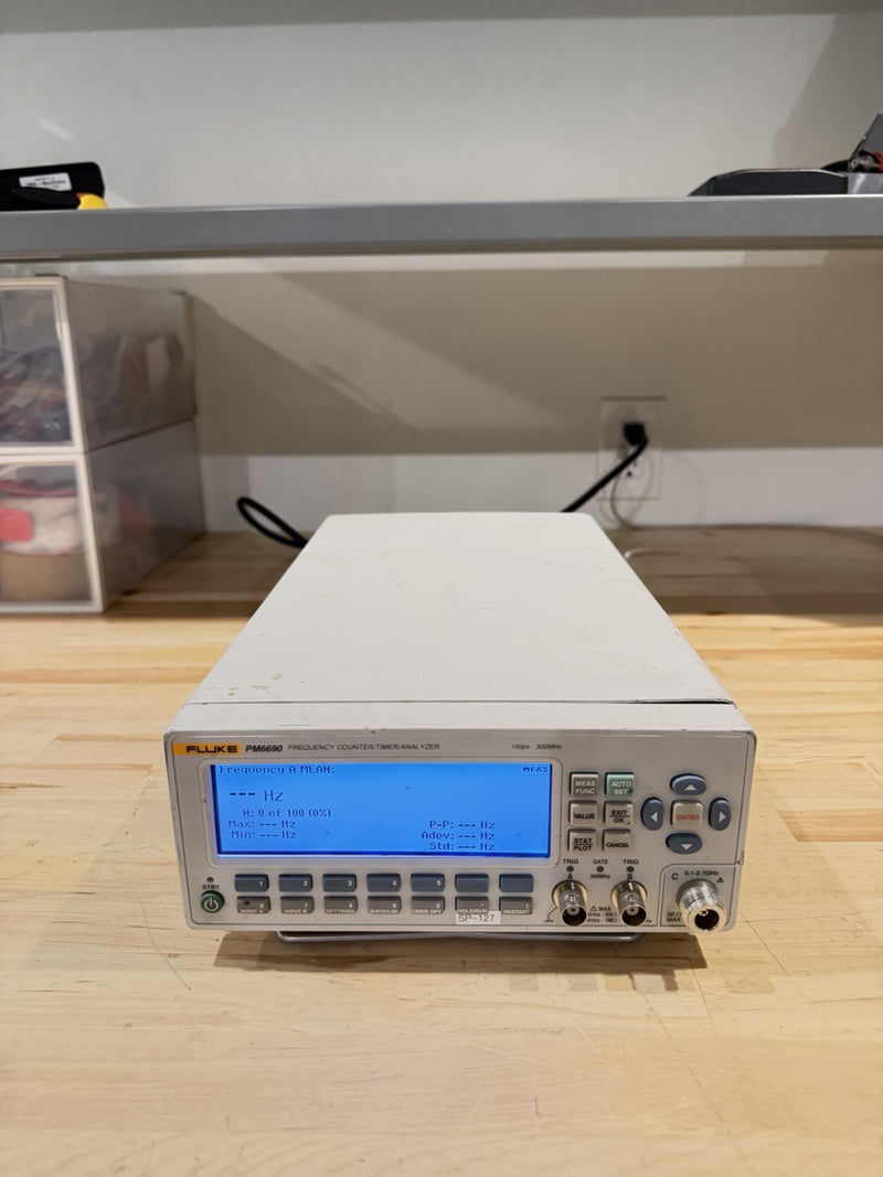 FLUKE PM6690 FREQUENCY COUNTER / TIMER ANALYZER (TESTED) SHIPS FREE