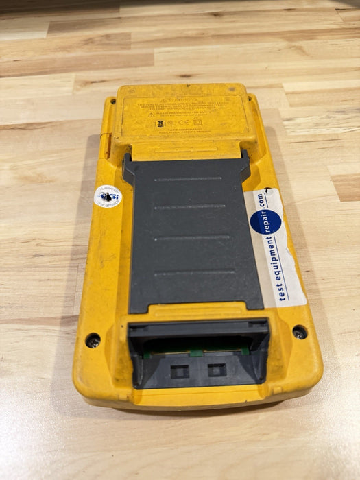 FLUKE 744 DOCUMENTING PRCESS CALIBRATOR (PARTS ONLY) FOR PARTS - DOESN’T WORK
