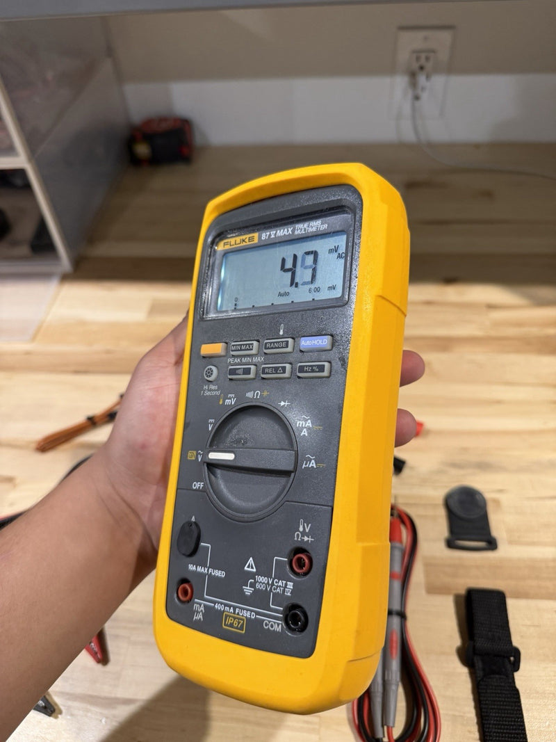 FLUKE 87V-MAX/E2 INDUSTRIAL COMBO KIT TESTED