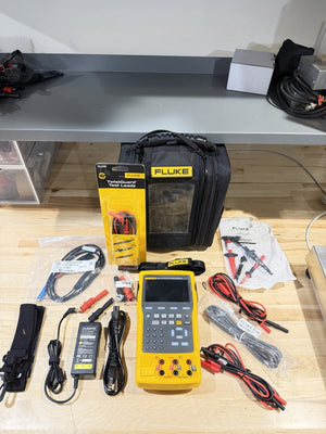 FLUKE 754 DOCUMENTING PROCESS CALIBRATOR W/ ACCESSORIES (TESTED) FREE SHIPPING