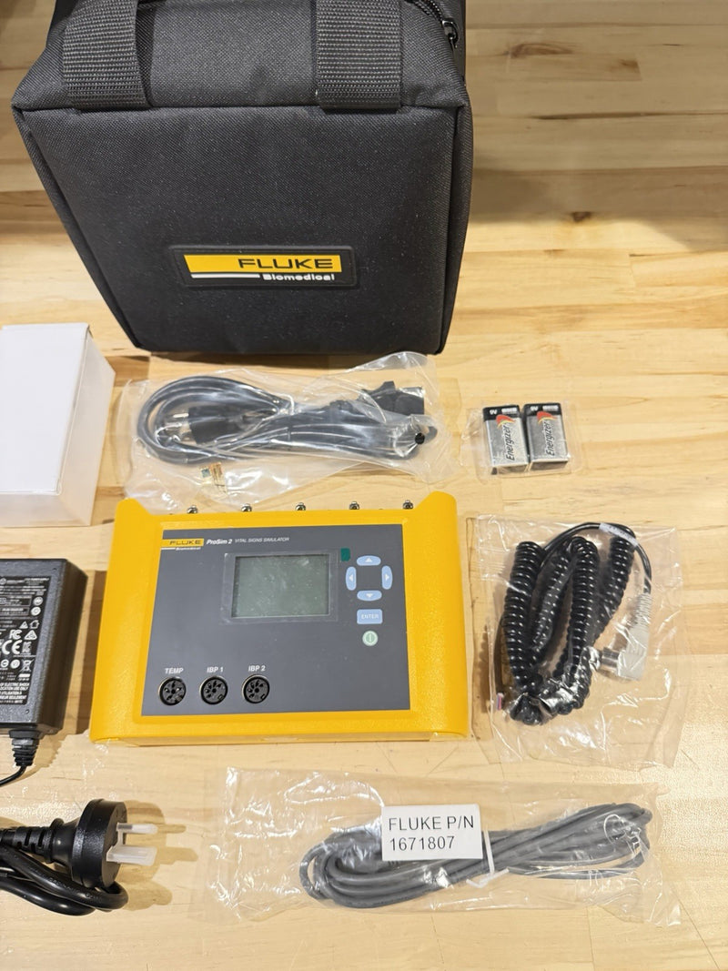 FLUKE BIOMEDICAL PROSIM 2 VITAL SIGNS SIMULATOR W/ ACCESSORIES (NEW)