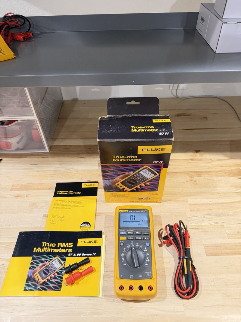 FLUKE 87 IV TRUE RMS MULTIMETER WITH LEADS & CLIPS TESTED