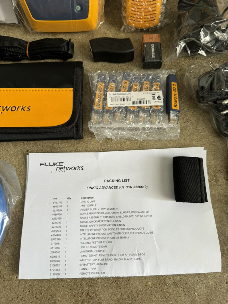 FLUKE NETWORKS LIQ-KIT LINKIQ TESTER & INTELLITONE PRO 200 CABLE NETWORK TESTER
