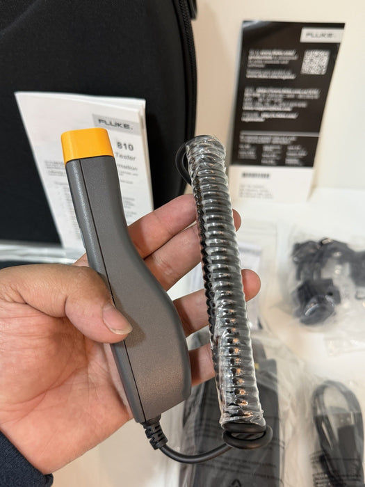 FLUKE 810 VIBRATION TESTER KIT & ACCESSORIES (NEW SEALED) FREE SHIPPING