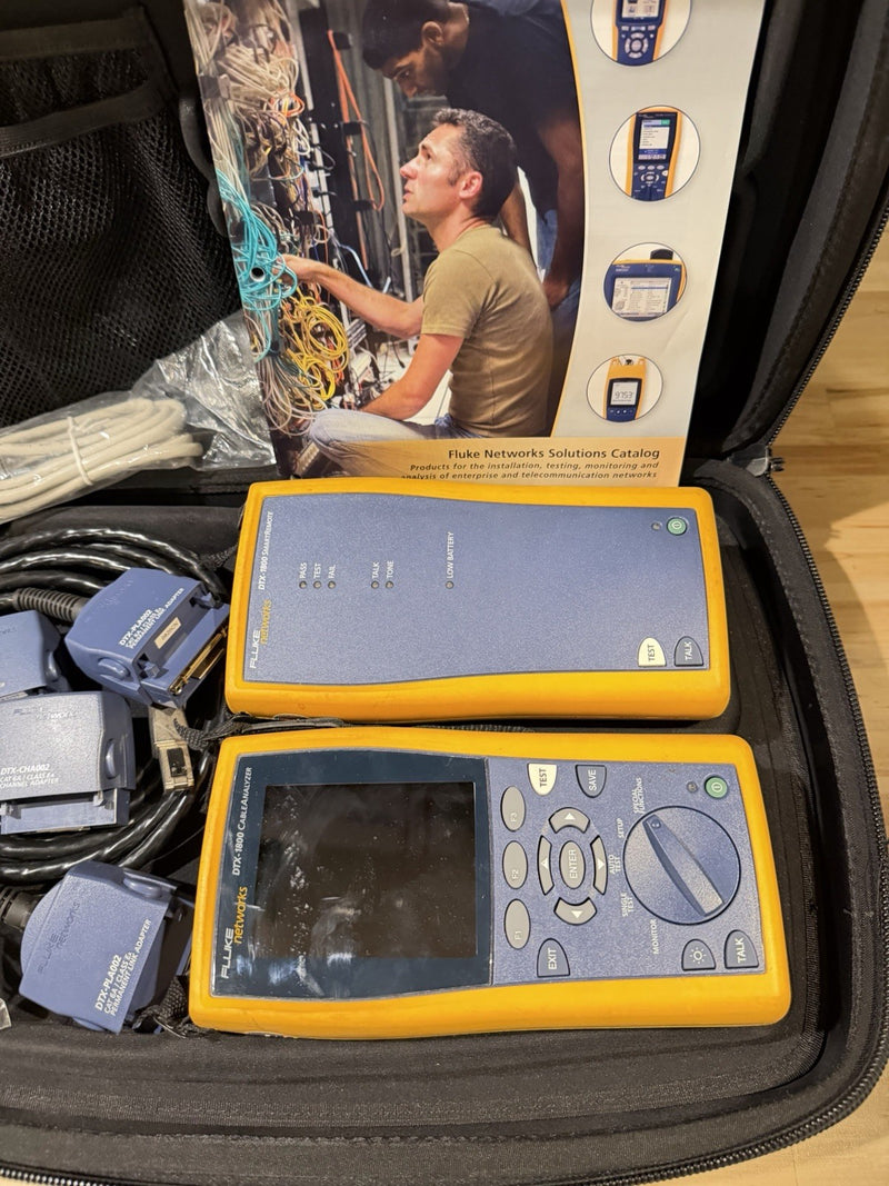 FLUKE NETWORKS DTX-1800 DTX CABLE ANALYZER KIT & PLA002 TESTED