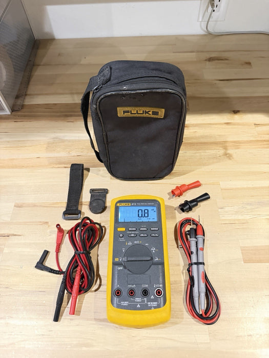 FLUKE 87V TRUE RMS MULTIMETER KIT W/ LEADS (TESTED) SHIPS FAST