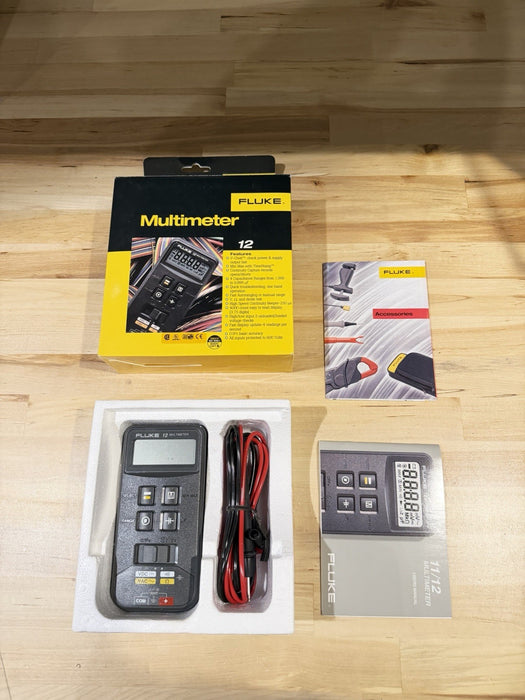 FLUKE 12 DIGITAL MULTIMETER (NEW FACTORY SEALED) SHIPS FAST (RARE)