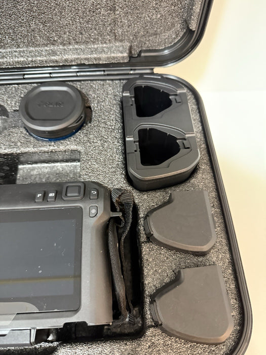 FLIR T530 THERMAL IMAGING CAMERA WITH DFOV 14°+24° LENSES NEW