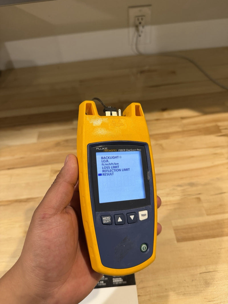 FLUKE NETWORKS FIBER ONESHOT PRO SINGLEMODE TESTER