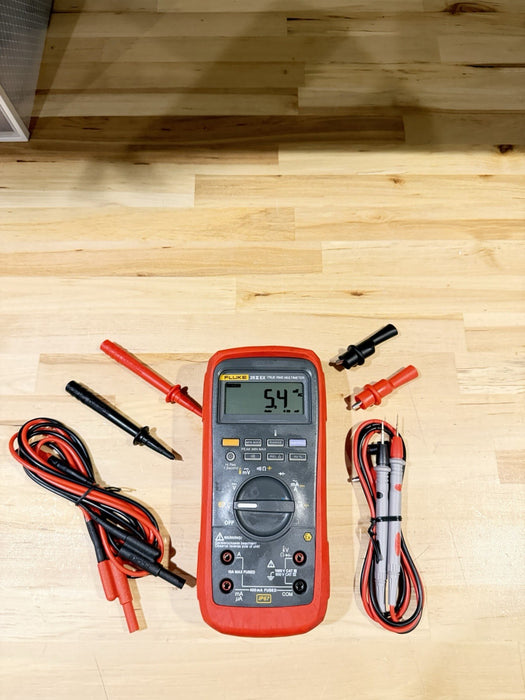 FLUKE 28 II EX TRUE RMS MULTIMETER WITH LEADS & CLIPS