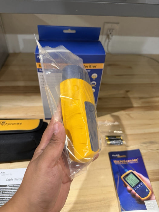 FLUKE NETWORKS MICROSCANNER 2 CABLE VERIFIER