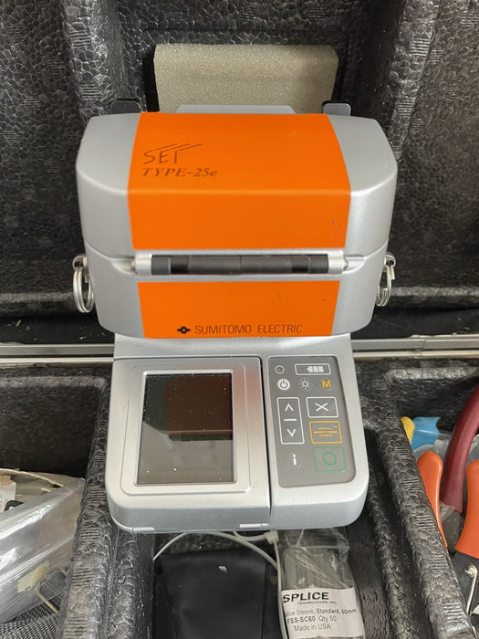 Sumitomo Type 25e fusion splicer with case and accessories
