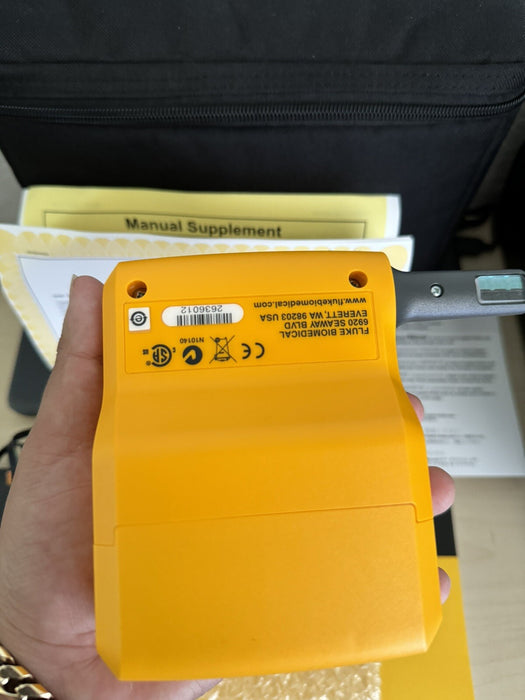 FLUKE BIOMEDICAL SPO2 SPOT LIGHT VITAL SIGB FUNCTIONAL TESTER SIMULATOR