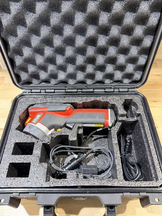 FLIR SYSTEMS INFRACAM W/ CHARGER & CASE (TESTED) FREE SHIPPING