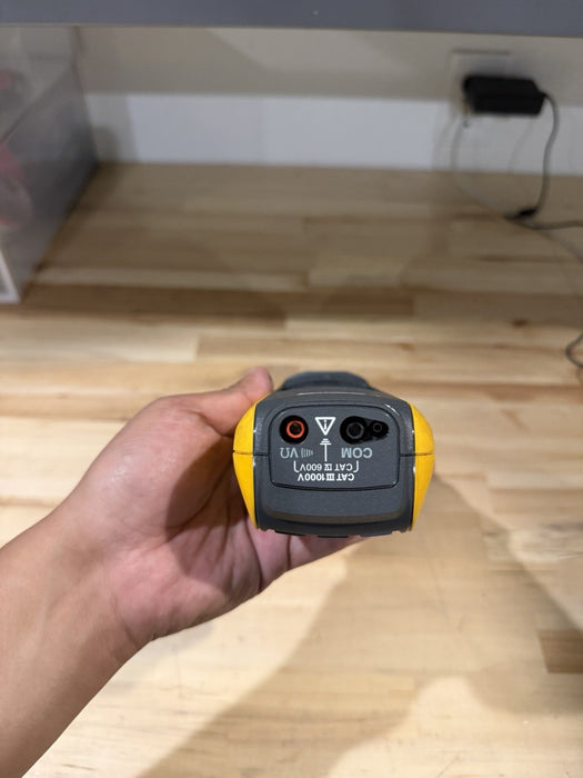 FLUKE 381 FC TRUE RMS CLAMP METER FOR PARTS