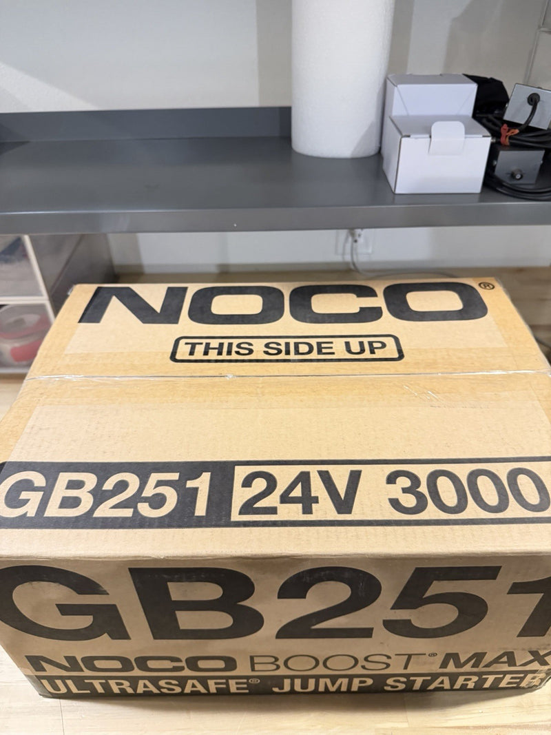 NOCO BOOST MAX GB251 3000A 24V ULTRASAFE PORTABLE JUMPER STARTER