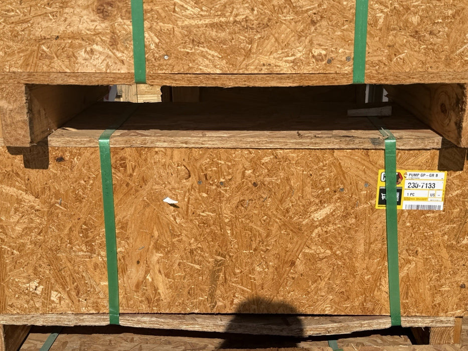 CAT 230-7133 HOIST GEAR PUMP (NEW FACTORY SEALED) - GENUINE OEM / SHIPS FREE