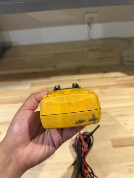 FLUKE 789 PROCESS METER (PARTS ONLY) FOR PARTS