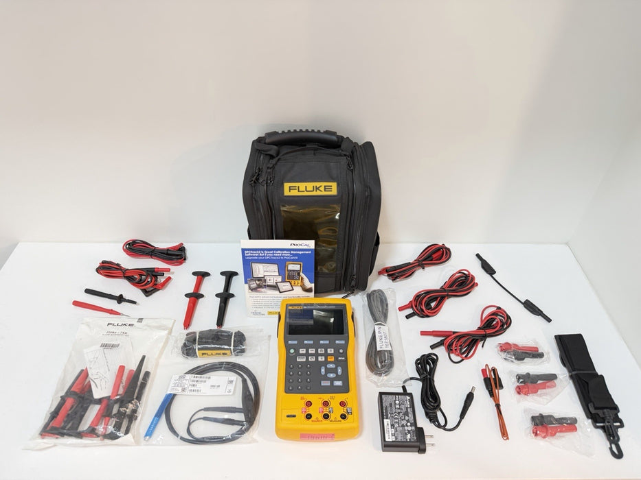 FLUKE 754 DOCUMENTING PROCESS CALIBRATOR WITH ACCESSORIES NEW
