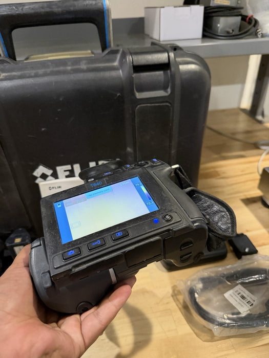 FLIR T640 THERMAL IMAGING CAMERA WITH ACCESSORIES TESTED