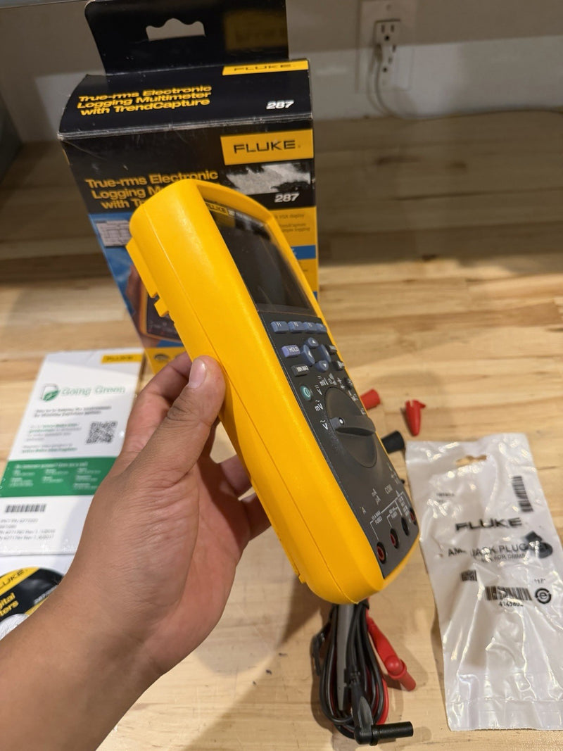 FLUKE 287 TRUE-RMS ELECTRONIC LOGGING MULTIMETER W/ TREND CAPTURE (NEW)