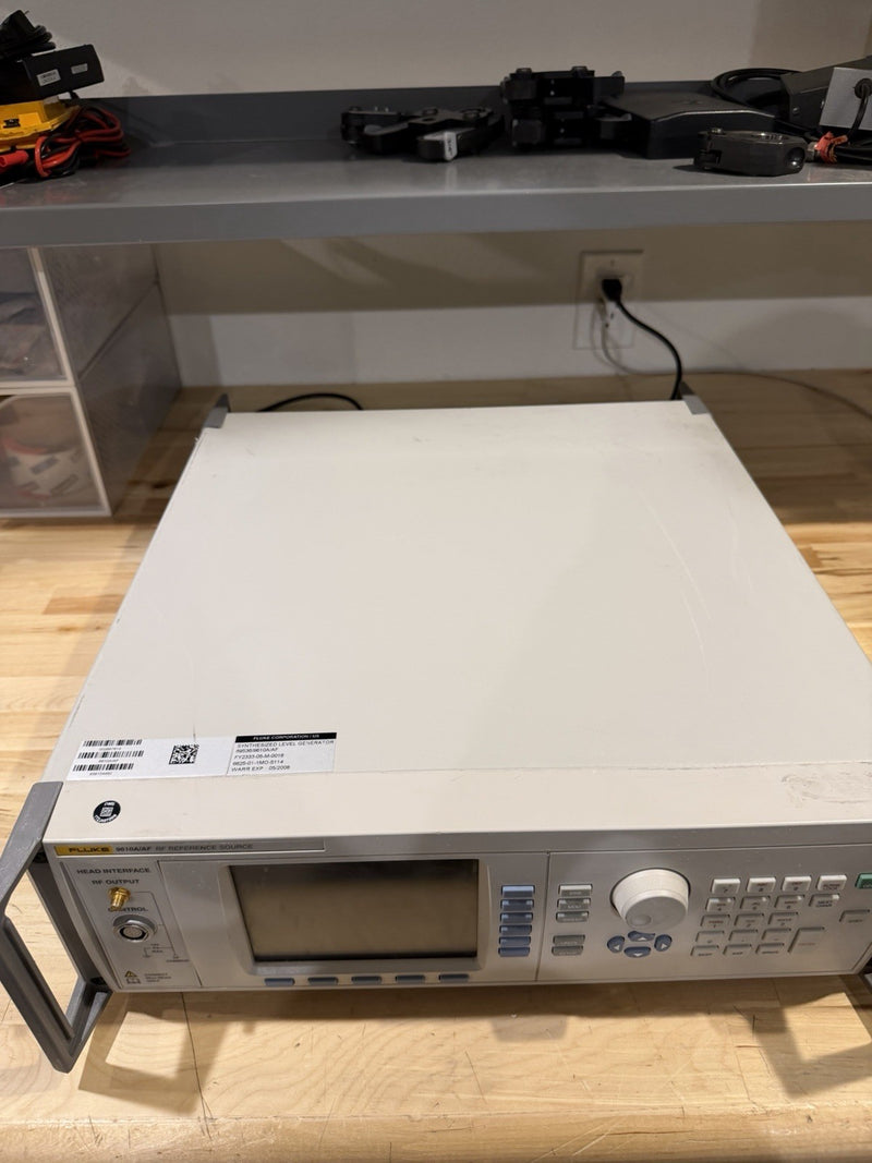 FLUKE 9610A/AF RF REFERENCE SOURCE - FREE SHIPPING (SHIPS FAST)