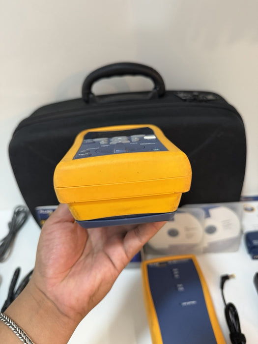 FLUKE NETWORKS DTX-1800 DTX CABLE ANALYZER KIT & PLA002 TESTED